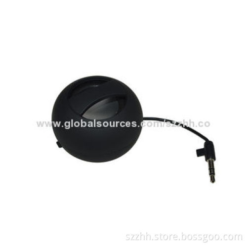 Portable mini speaker with 3.5mm jack